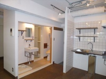 ざっくりと仕上げたお部屋 賃貸物件のリフォーム ざっくりと仕上げたお部屋 賃貸物件のリフォーム